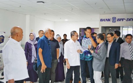 Dampingi Mendag, Sri Purnomo Dorong Sekolah Ekspor untuk UMKM