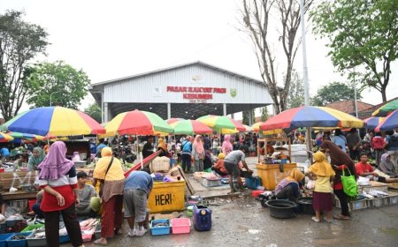 Pedagang Pasar Rakyat Pagi Kebumen Hanya Bayar Retribusi