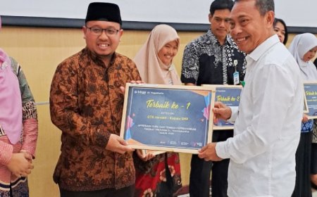 Kepala SMP Muh Al Mujahidin Gunungkidul Inovatif Terbaik DIY