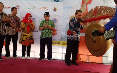 SMK Muhammadiyah 1 Bambanglipuro Bantul Gelar Job Fair