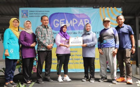 Pemkab Sleman Membina Pedagang Pasar Potrojayan