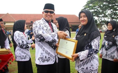 Tenaga Kependidikan Peduli Kebencanaan Peroleh Penghargaan