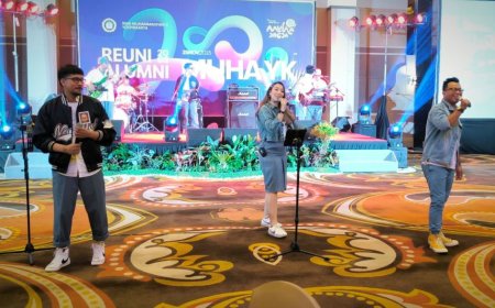 Alumni SMA Muha Angkatan 2002 Berbagi Rezeki dan Memuliakan Guru