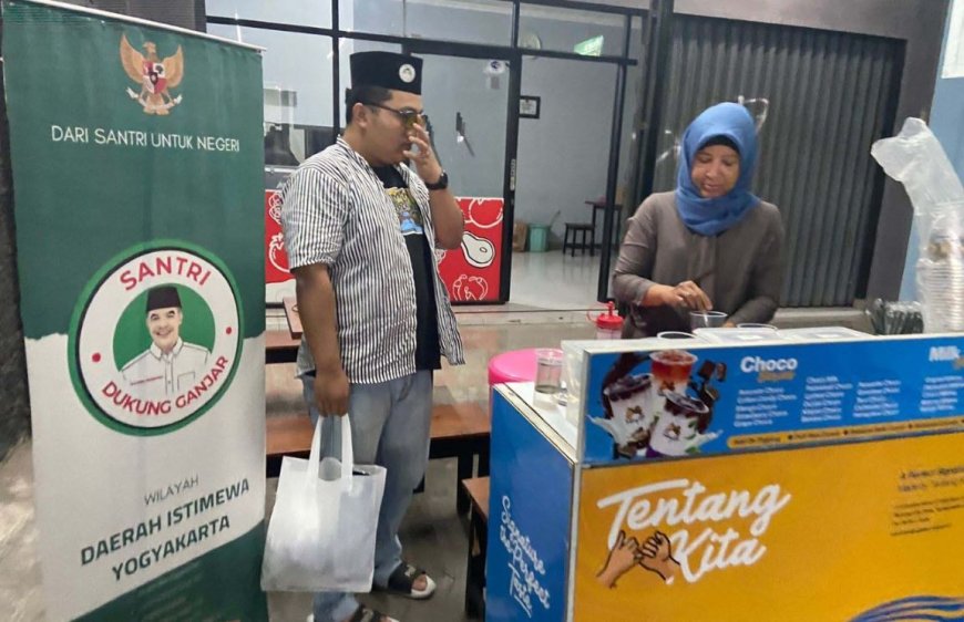 Santri Ganjar Borong Dagangannya, Rara: Ini Sangat Membantu Kami