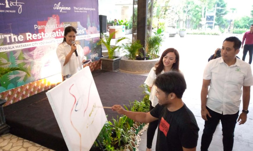 20 Pelukis Pameran di Citywalk Mataram City, Dua Lukisan Langsung Terjual