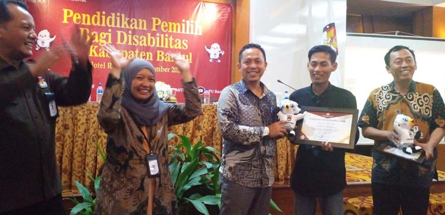 Penyandang Disabilitas Mendapat Pendidikan Politik, Bilik Suara Jangan Terlalu Tinggi