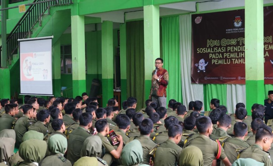KPU Purworejo Gelar Sosialisasi di SMK VIP Ma’arif NU 1 Kemiri