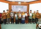 UMY Salurkan Zakat Rp 3 Miliar