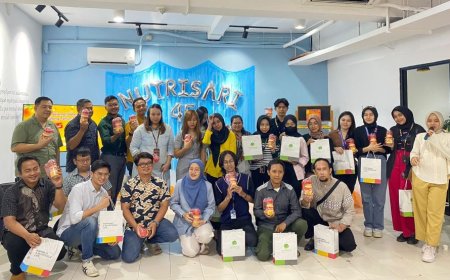 Selebrasi 45 Tahun, NutriSari Meluncurkan Kemasan Botol Kaca