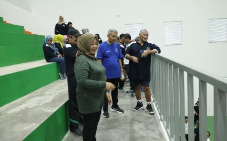 Bupati Sleman Meresmikan Dua GOR Milik UNY