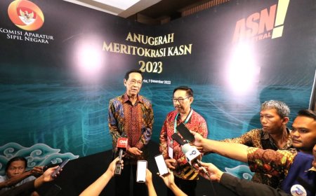 Pemkab Kebumen Meraih Dua Penghargaan dari KASN