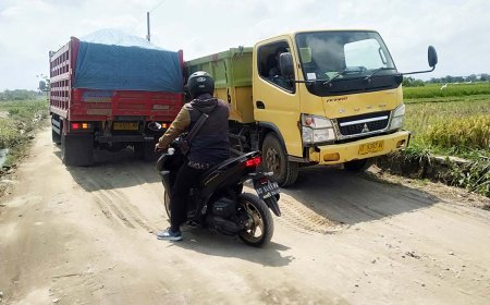 Sopir Truk Proyek Jalan Tol Jogja-Solo Diminta Hormati Pengguna Jalan Lain