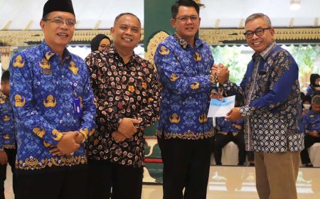Pemkab Memberikan Tali Asih Bagi 339 Pegawai Purna Tugas