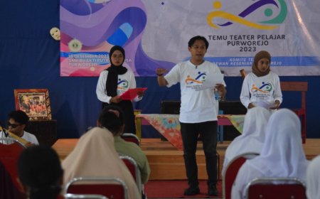 Banyak Sekolah Ingin Menggeliatkan Kembali Ekskul Teater