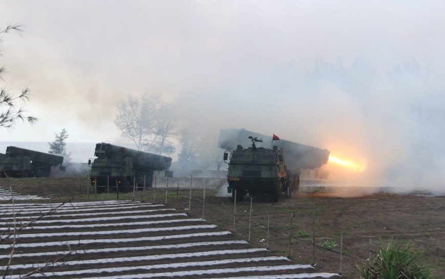 384 Roket Ditembakkan, Latihan Artillery Strike di Pantai Selatan Kebumen