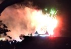 Ribuan Pengunjung Bubar Saat Pesta Kembang Api Belum Selesai
