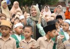 Bupati Sleman Meninjau Imunisasi Tetes Polio di Ngaglik