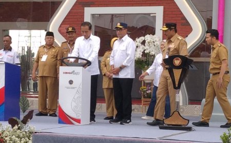 Empat Terminal Tipe A Diresmikan, Jokowi: Kota Kecil pun Macet