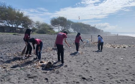 Dari Aksi Bersih Sampah di Pantai Pandansari Bantul, Satu Truk Terkumpul