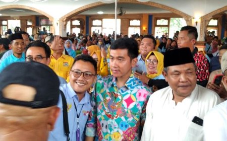 Warga Purworejo Antusias Menyambut Gibran