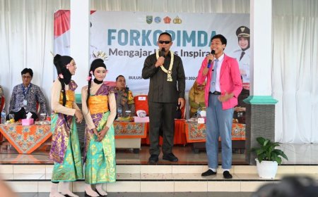 Forkopimda Kebumen Mengajar, Bupati Mengingatkan Hal Buruk yang Harus Dihindari Pelajar
