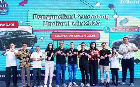 Telkomsel Bagikan Lima Mobil Mewah untuk Pemenang Program Undian Poin Festival 2023