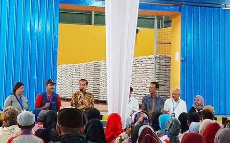 Salurkan Bantuan Beras, Jokowi : Semua Negara Melakukan