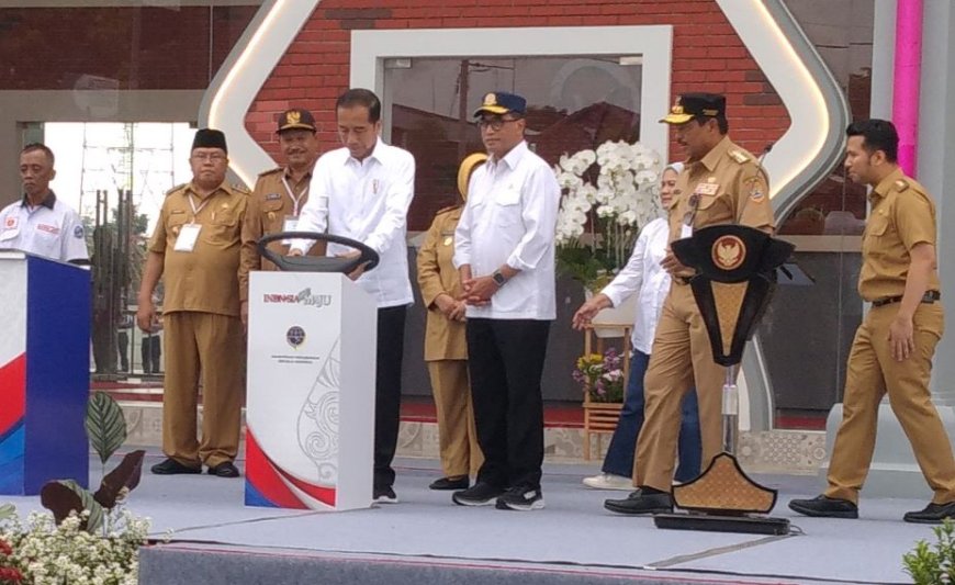 Empat Terminal Tipe A Diresmikan, Jokowi: Kota Kecil pun Macet