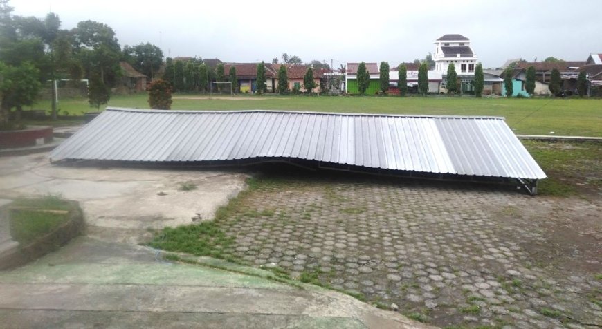 Sejumlah Fasilitas di Kecamatan Ngawen Klaten Rusak Diterjang Angin Kencang