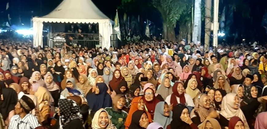 Ribuan Orang Mengikuti Doa dan Shalawat Ibu Pertiwi