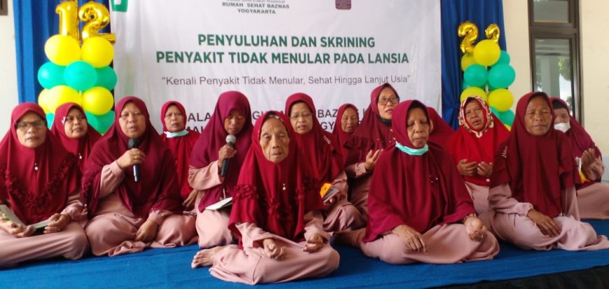 Rumah Sehat Baznas Yogyakarta Cek Kesehatan Lansia