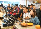 Sambangi Sate Celup Milik Baim Wong, Gibran Bilang Penasaran