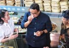 Kunjungi Semarang, Anies Langsung Nyicip Penganan Khas Semarang dari Dapur Lunpia Cik Me Me