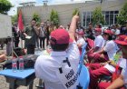 Tuntut Pemilu Jurdil, Massa Berseragam SD Gelar Aksi Sinau Matematika di KPU DIY
