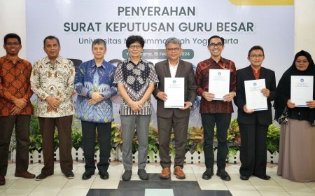 UMY Tambah Empat Guru Besar Baru