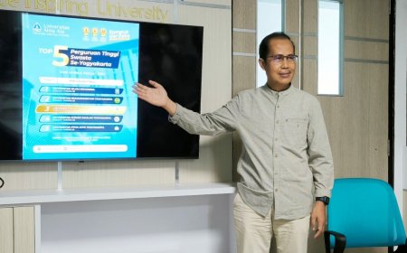Universitas Alma Ata Meraih Peringkat Lima se-DIY Versi UniRank