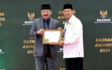 Bupati Kebumen Menerima BAZNAS Award 2024, Ini Alasannya