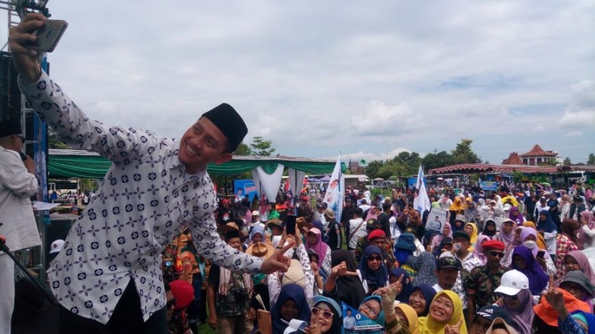 Calon DPD RI Ahmad Syauqi Soeratno Dielu-elukan Pendukungnya