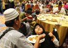 Lazismu PKU Muhammadiyah Menggelar Bukber Bareng Ratusan Anak Disabilitas