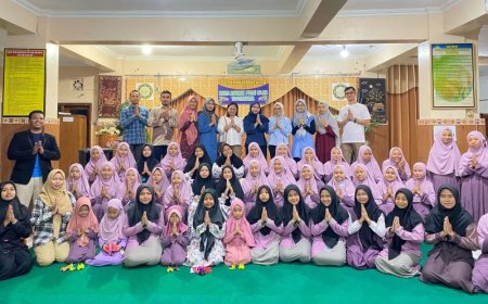 Penerima Beasiswa Memperingati SO 1 Maret