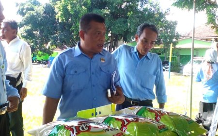 Dijual Rp 51 Ribu, Warga Senang Peroleh Beras Murah