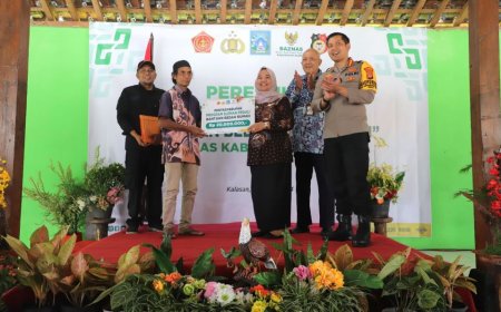 Bupati Meresmikan Program Sleman Peduli Bedah Rumah