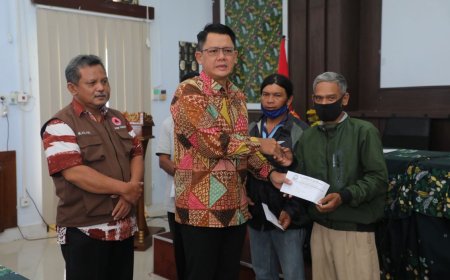 Pemkab Sleman Menyalurkan Bantuan Kebencanaan