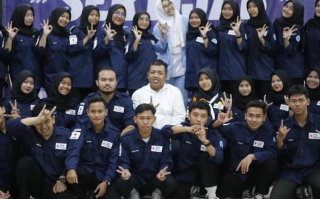 Mahasiswa STIKES Pemkab Purworejo Mengajar di SMK Patriot Pituruh