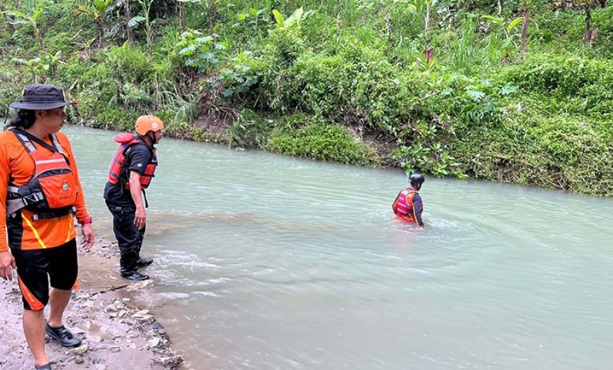 Dua Hari Pencarian, Korban Arus Sungai Sampang Belum Ditemukan