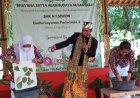 Siswa SMKN 1 Sewon Praktek Membuat Ecoprint