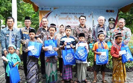 Khitanan Massal Rangkaian Peringatan Hari Jadi Sleman ke-108