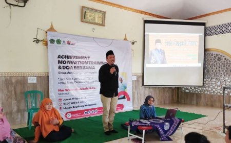 Menjelang ASPD, Pelajar MTsN 9 Bantul Sungkem pada Orang Tua