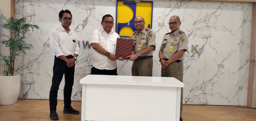 BPN Purworejo Menyerahkan Hasil Pengadaan Lahan Bendungan Bener ke BBWSSO