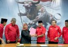 Kustini Mengembalikan Formulir Bacalon Bupati ke PKB dan PDI Perjuangan